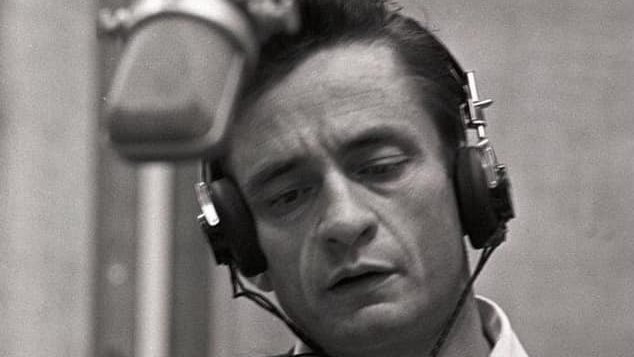 +++HAPPY BIRTHDAY JOHNNY CASH+++
26th Feb. 1932 - 12th Sept. 2003
Thank you for the Music, 