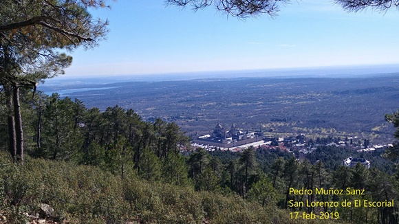 CREAF_ecologia's tweet photo. How does #Covid19 affects @PNGuadarrama, a strategic source for people living both in #mountains and in cities like Madrid?

📌 https://t.co/8nZwys98ZD

Find it out with the #GumNet project by @IGeociencias, @unicomplutense, @CSIC 
On Nemor's blog cc @bernatcl cc @Euromontana https://t.co/rAS10JGDbl