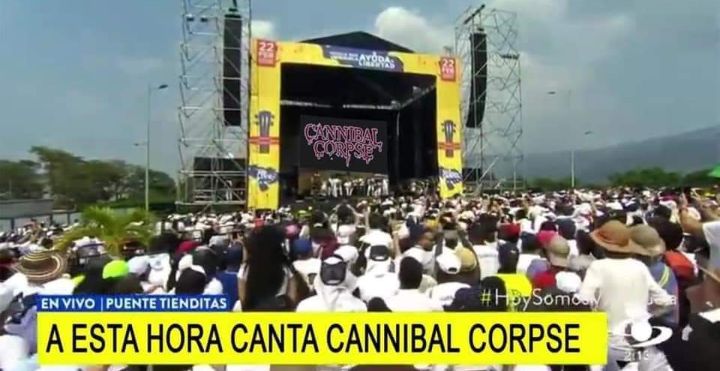 Cuando en 2019, Guaidó y la oposición creo un concierto en la frontera de Venezuela para la ayuda humanitaria, dónde estuvieron muchos artistas, y el gobierno hizo uno paralelamente, la foto de la izquierda es de el concierto de la oposición y la otra es el de Maduro