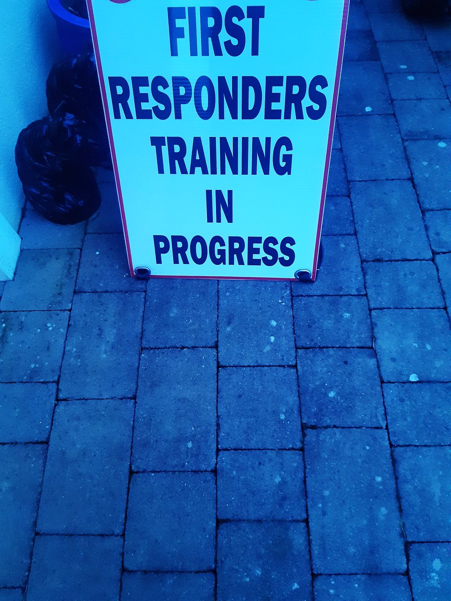 Liam_StewartIE's tweet photo. CFR volunteers in #Castlebellingham &amp; #Ardcath recently undertook #Essential PPE training PPE so they could return to responding &amp; improving the #ChainOfSurvival. Excellent CPR skills combined with great enthusiasm &amp; community spirit. @RQuinlan999 @NasDirector #EveryActionCounts https://t.co/NyVcFRAgyF