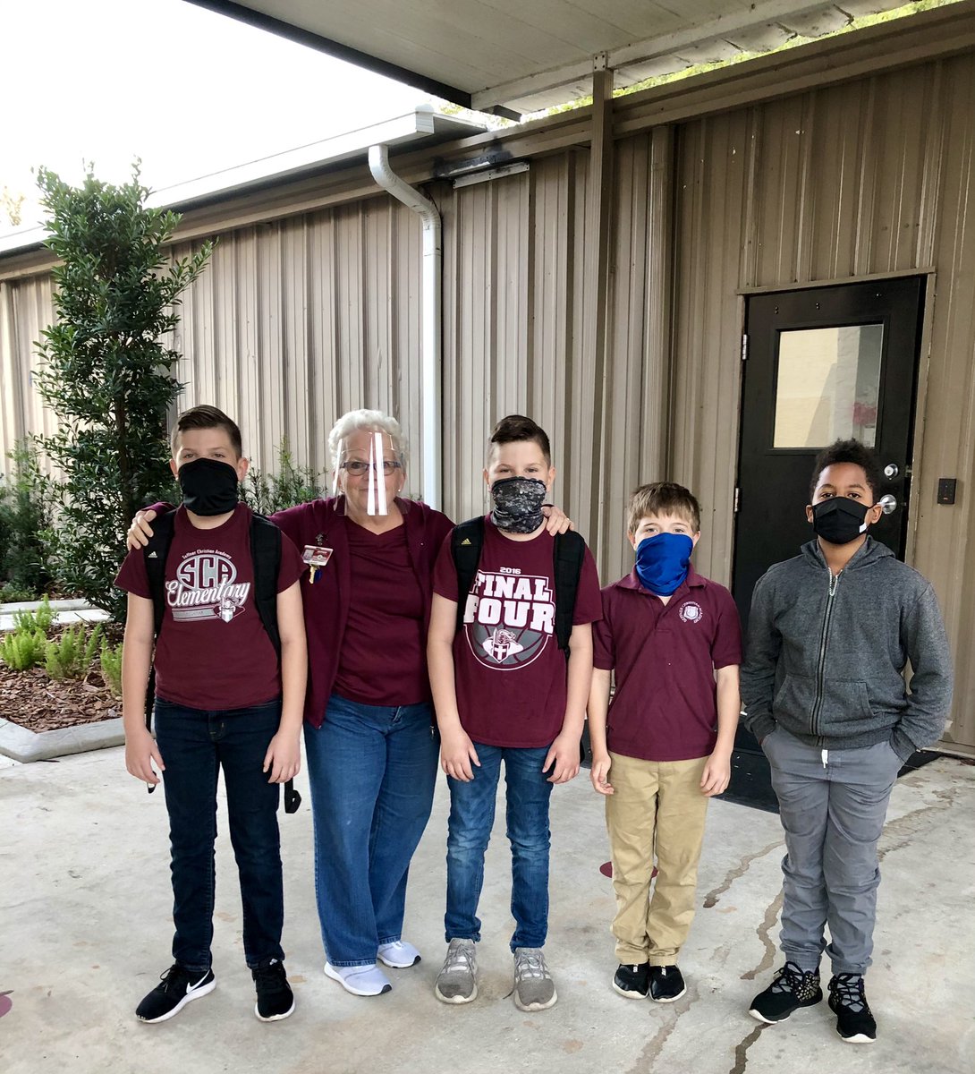 brettangief's tweet photo. Safety Patrols reporting for duty this morning🧑🏼✈️ 🦺#lukebenjamindrewisaac #frazier6 #makepaproud #safetyfirst https://t.co/QMOgo2166c