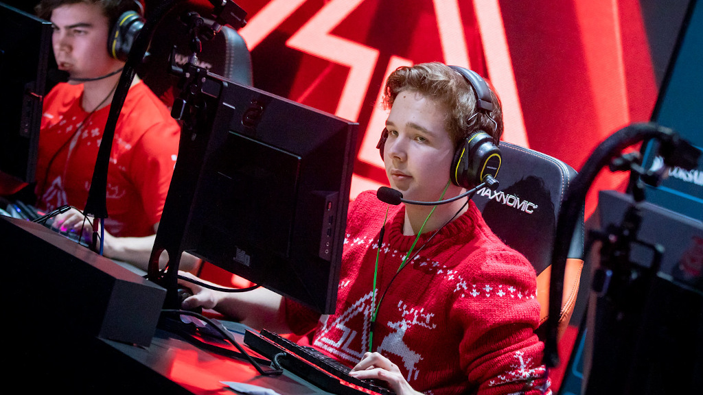 Хантер ковач. Gone player. Coldzera 00nation. Nitr0 cs go. Cloud9 (киберспортивная организация).