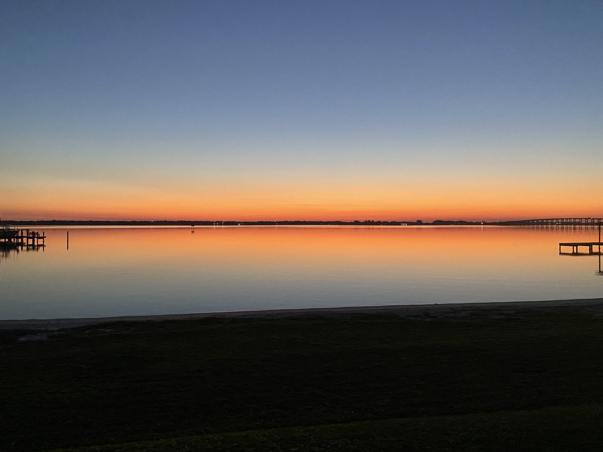 BentrodTherapy's tweet photo. Beautiful start to the day.. https://t.co/IWftsvTxGD