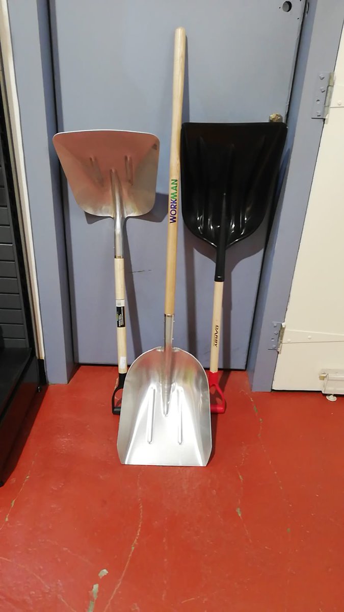 🐴 Equine Store 🐴
Check out some of our of horse care products now available by 📱 call 💳 pay and 🚗 collect .

Brendan or Tim will get your order together..📞 021 4632020
 
Where to find us.
📍 Google Maps 📍
Midleton - bit.ly/SouthernFuelsM…

#southernfuels #Horse #Pony