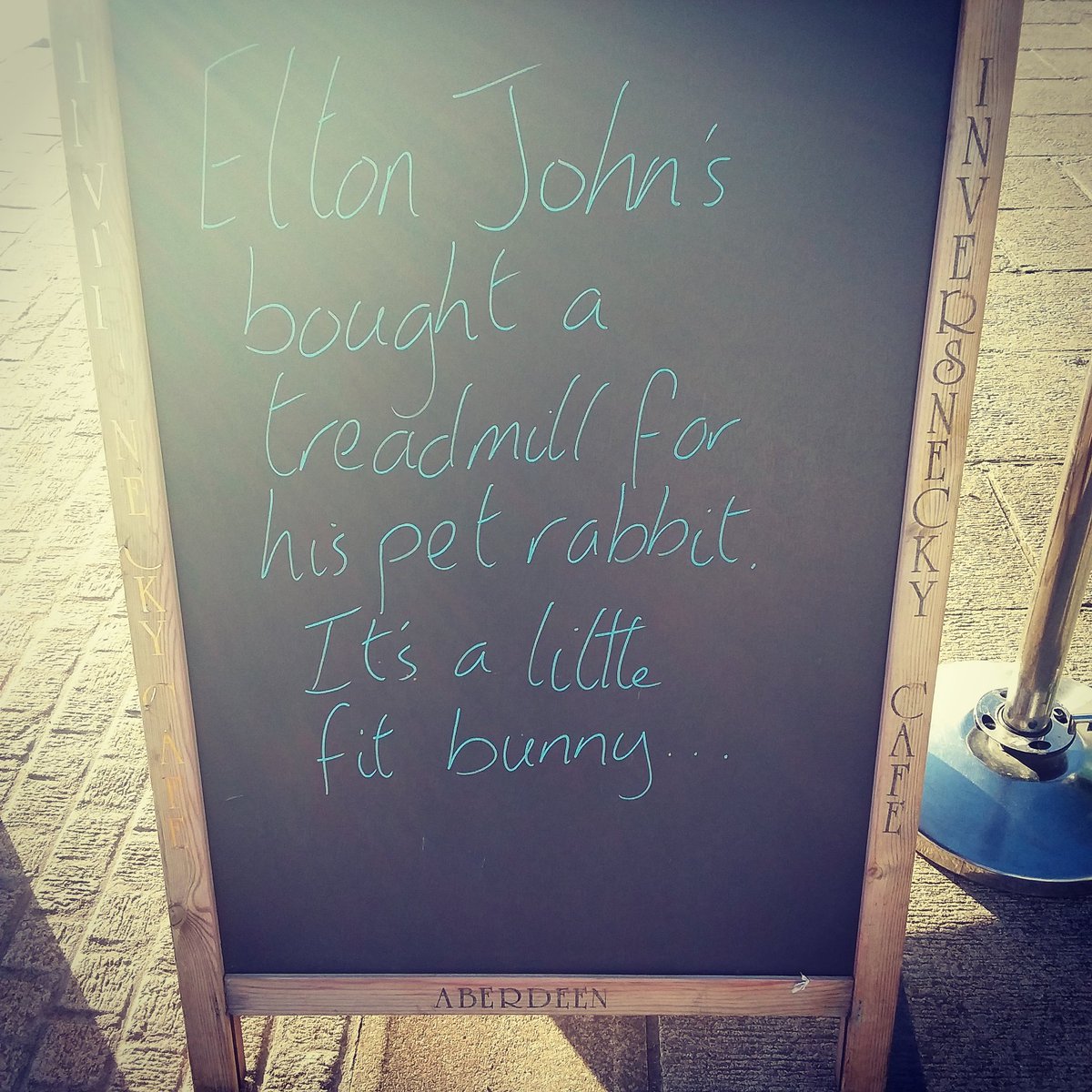 Mr_Inversnecky's tweet photo. Well, he is the rock it man. #inversnecky #cafeboard #aberdeen #StaySociallyDistant #musicpuns https://t.co/oD3aKkq4I0