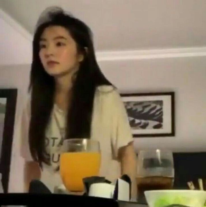 baejootiful's tweet photo. funniest photo sequence https://t.co/vKdekZVXJy