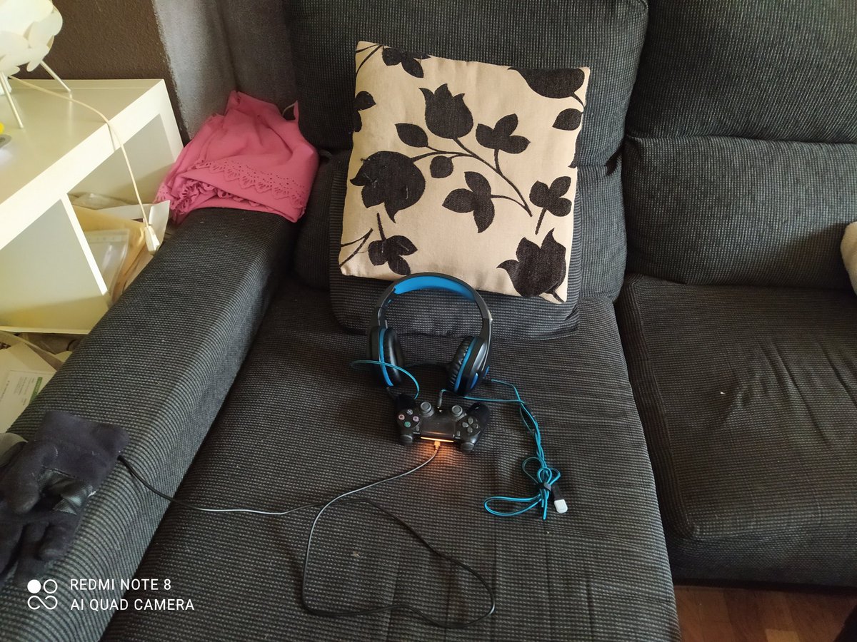 GUILLEYZF750 tweet media