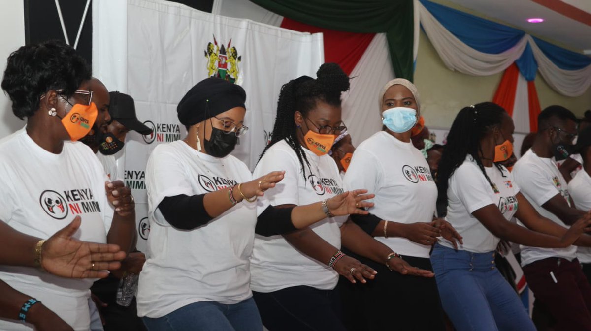 A leader, a friend, a sister and above all an inspiration. Championing for change and for a better nation by empowering the most valuable asset of the country, the Youth. Join the conversation #UpperEasternEdition <a href="/Kenya_NI_Mimi/">Kenya NI Mimi Campaign</a> #KenyaNiMimi  @nadia_abdalla_ <a href="/WaweruJackline/">Waweru Jackline</a>