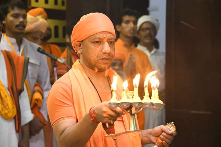 Pappsa11's tweet photo. #JusticeForAgraKiBeti
Yogi Ji where are you???
We can't expect this is happened in your state. 
Please do something immediately. https://t.co/17VWM2JdWw