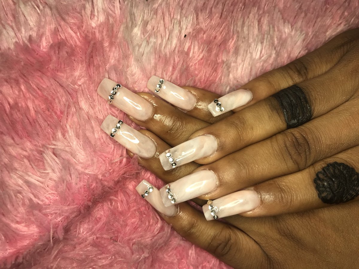 DGPnailssalon's tweet photo. Marble acrylic with Crystal @DGPnailssalon https://t.co/nMcDnw4ulS