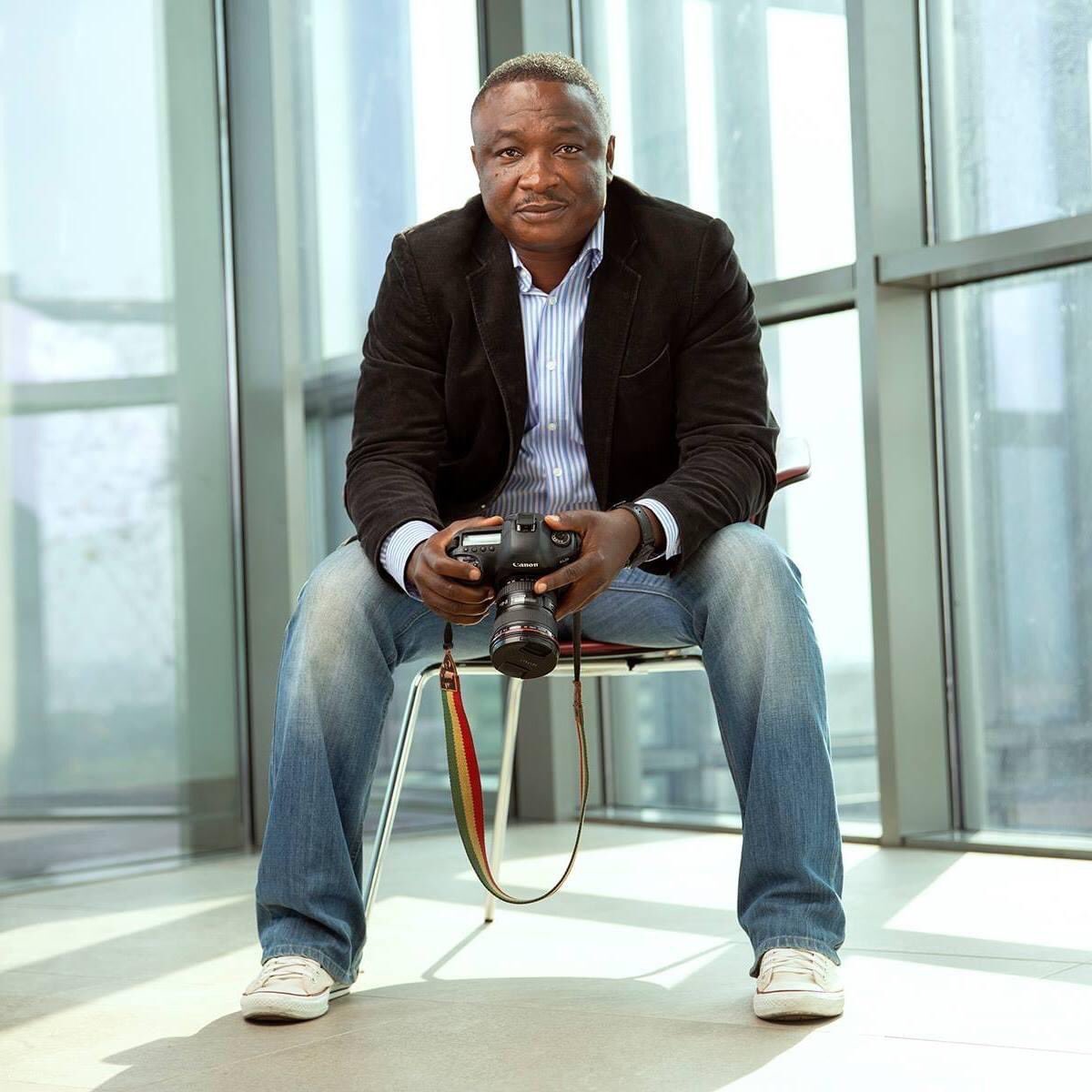 Fatimatu_A's tweet photo. I never met Emmanuel Bobbie neither did I encounter him in any way.
Since yesterday, the influx of tributes & stories Iβve read about him shows he touched many hearts & lives.
My thoughts & prayers are with his friends & family.
Rest in eternal peace, #bobpixel
#RIPBobPixel https://t.co/i6WW878sTS