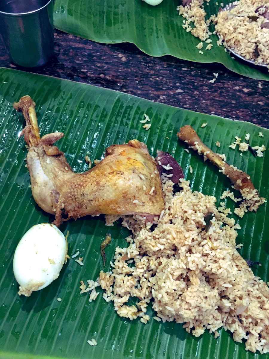 shiva10893's tweet photo. Akka mess @ Madurai😊
Naatu kozhi biriyani🐓
Mutton biriyani🐐
Mutton chukka😍
Overall taste experience: Just so so
#Maatuthavani #Madurai #AkkaMess #Biriyani #Muttonchukka #Maatuthavanibusstand https://t.co/hMUvdkUvd3