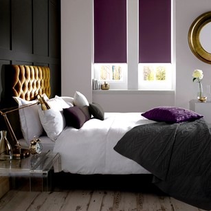 GilliansBlinds's tweet photo. Gloriously decadent, I love the deep purple and gold combo in this bedroom #BedroomEnvy If you’re looking for that perfect match, book a free home measure visit to view our range. Call 01604 646007 to book #Blinds #PurpleBlinds https://t.co/aJ2RNOrDn2 https://t.co/TBBNdC9hru