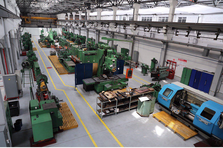 Самые недооцененные акции российских компаний. Топ 10 российских компаний. 10 лучших предприятий. Матусенко ильский нпз. Ооо медовый дом новгородская область.