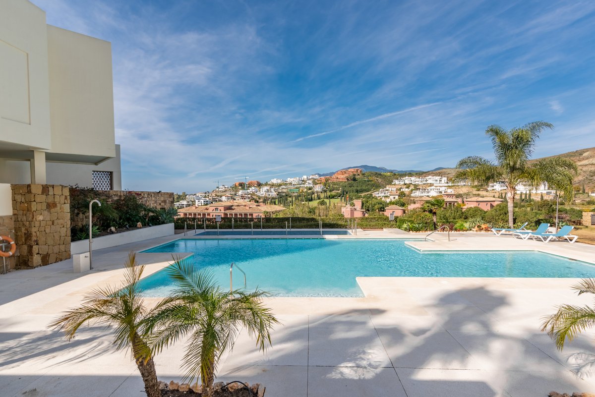 Exclusive Listing in Tee 5️⃣ Urbanisation, within Los Flamingos 🦩 Golf, in Benahavís 🎯 Municipality.

propertiespain.com/apartment-for-…

📞 +34 952 85 54 89
✉️ info@propertiespain.com
💻 propertiespain.com

#apartments #losflamingos #Tee5 #opportunity #home