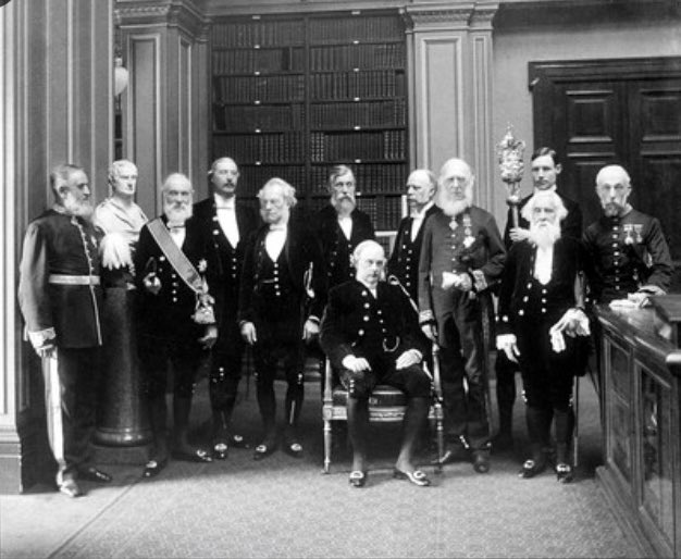 королевское общество. королевское общество (royal society). лондонское королевское общество 1660. лондонское королевское общество 1660 герб. английское королевское общество.