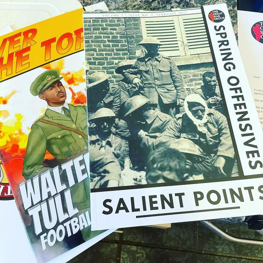 PGMorg's tweet photo. @GreatWarGroup wow! I didn't expect a book!!! #amuseyourselves #amgoingin #ww1 #history #learning https://t.co/bLdxRjmN6T