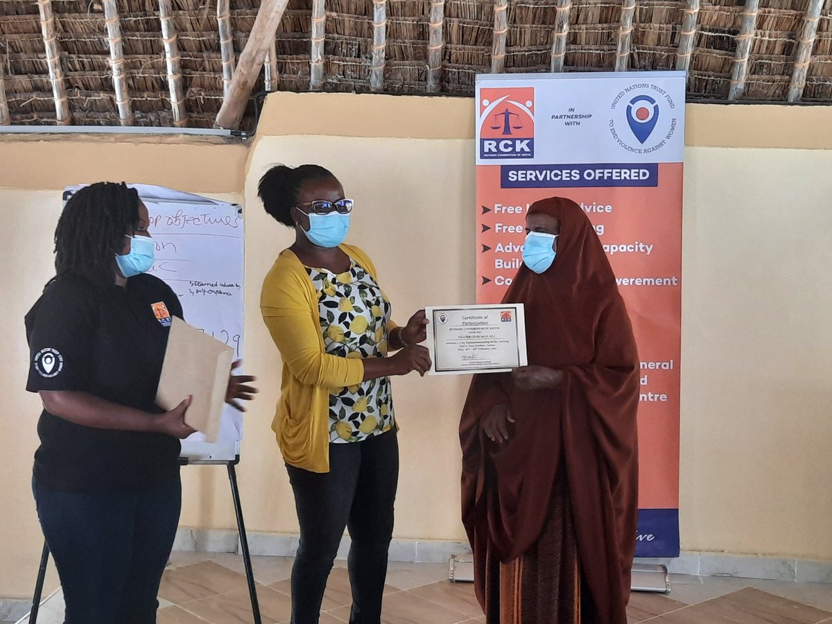 DNyokabi1's tweet photo. The final day of the Economic Empowerment training programme at @RCKKenya Garissa supported by @UNTrustFundEVAW. Economic empowerment is an integral component in the campaign to end Violence Against Women &amp; Girls. The trainees are now equipped to start/grow their businesses. https://t.co/5NAO5c1noQ