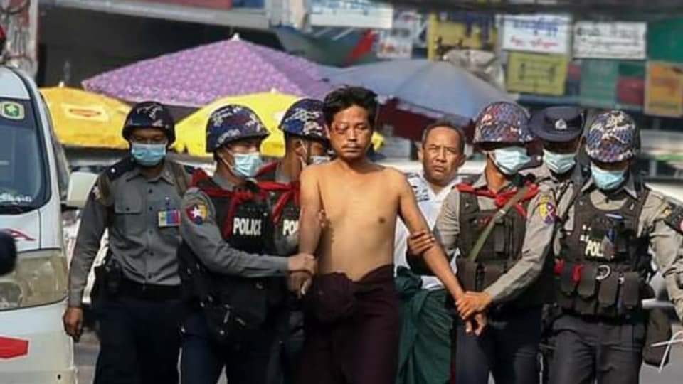 Did you even beat the person who was arrested near Hledan?
#WhatsHappeninglnMyanmar