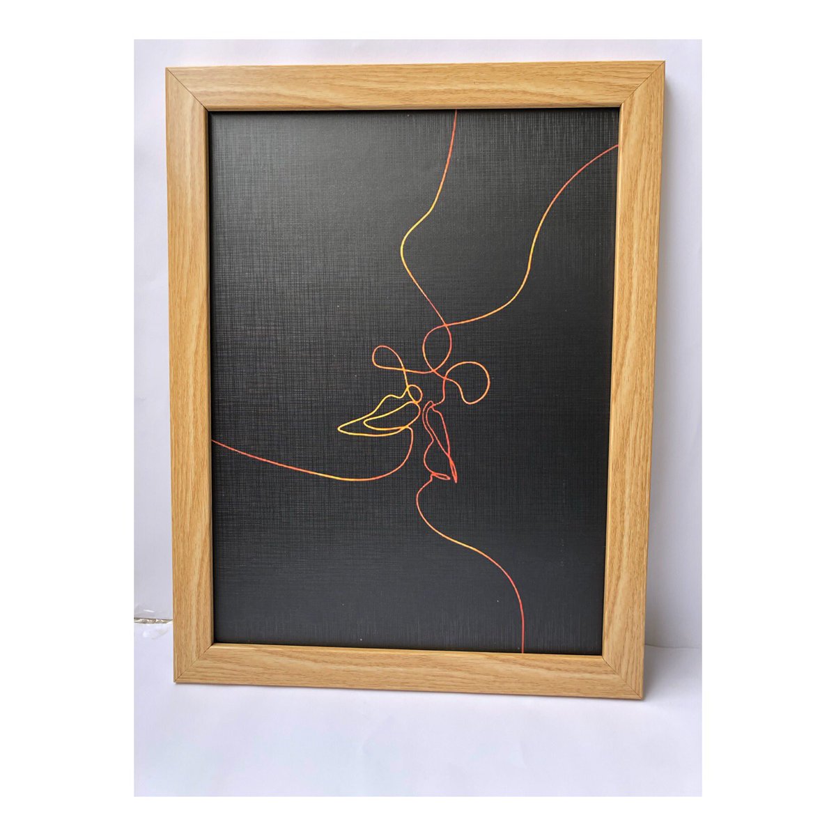 artisticish_'s tweet photo. We’ve been quiet here for a bit and we are sorry for depriving you from viewing these beautiful prints 😌

But we are back for good!!! 🎉🎉

Send that dm right away to beautify your walls 😍😍

#theartsanctuary #framedartinlagos https://t.co/jpbCunGC54
