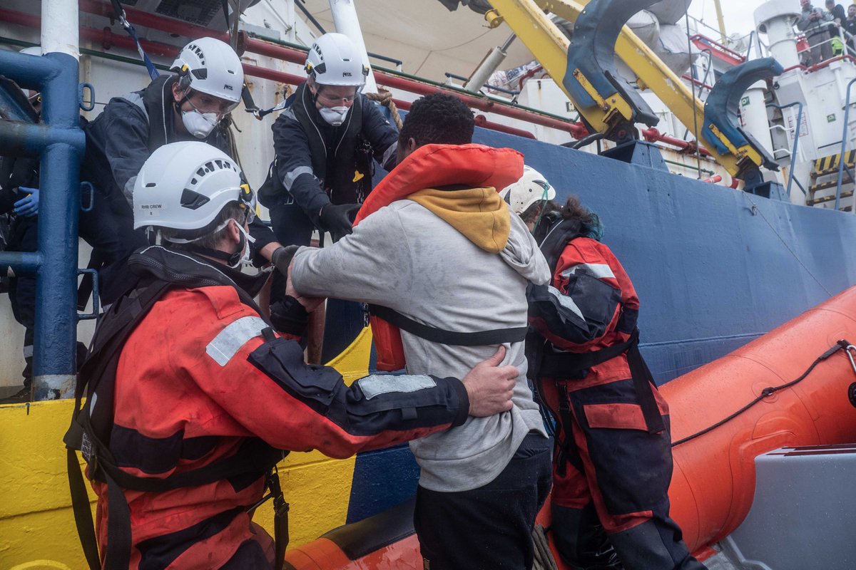 seawatch_intl's tweet photo. 🔴#SeaWatch3 rescued 45 people from distress at sea this morning. Earlier, @alarm_phone had informed the relevant authorities and us about the distress case.
All people, including 15 minors, are safely onboard our vessel and are receiving medical care. https://t.co/TC7hVBAx8c