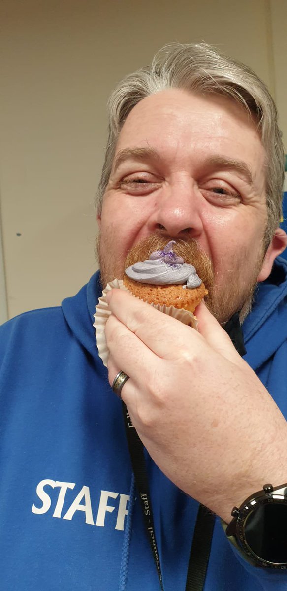 A massive thank you to the lovely <a href="/MrsMilne2/">Mrs Milne</a> who created these beautiful purple cakes to support Purple Friday! Looks like they went down a treat in VPS #VPSequalities 🏳️‍🌈