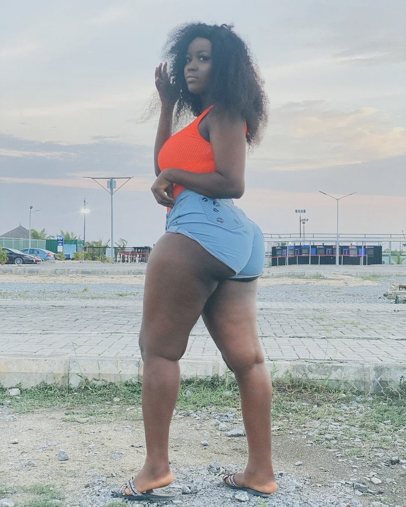 Drop ur favorite emoji