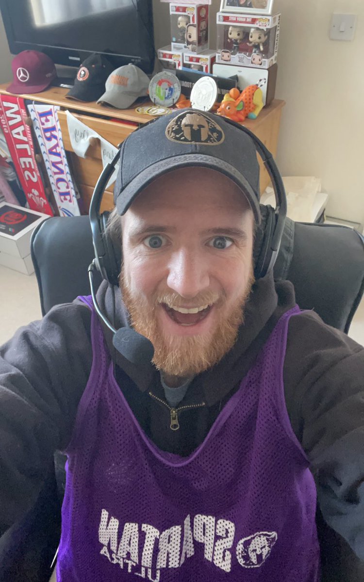 The Maths department represented by <a href="/MrDrummondMaths/">Kenneth G H Drummond</a> wearing purple to show support during his tutorials today! #PurpleFriday 💜🌈