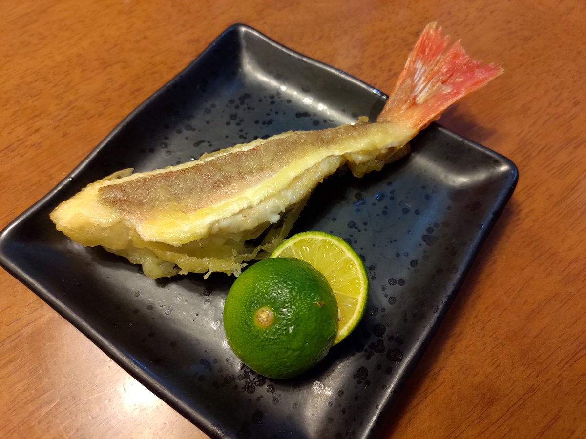 夢海 510魚種食べた人 夢海料理図鑑 茨城日立産カナガシラ 吉池さんにて購入 天ぷらと味噌汁 お刺身に 1匹 100とかなりお買い得 安価なのが不思議なほど味がよい 味噌汁は那珂湊の寿司屋さんで頂いたのが大変美味しかったので再現 エラワタを