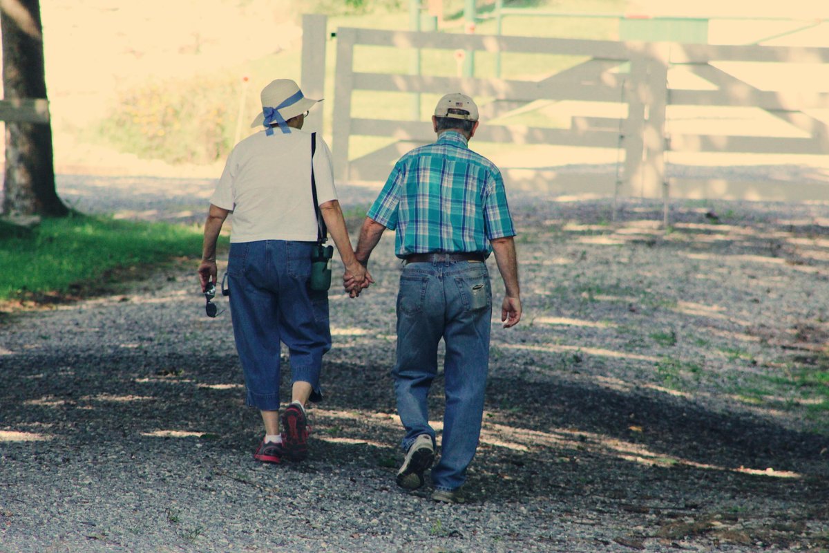 HomeHelpersCare's tweet photo. To everyone who is still married (possibly, past the Gold and Silver anniversaries) - what advice can you give everyone on a long and happy marriage? 

Let us know! https://t.co/kmWcOjcgSl