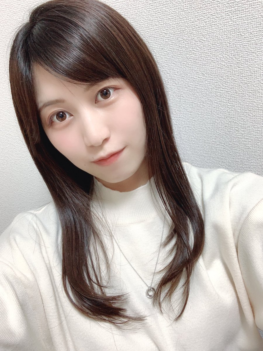 野田怜奈 今週もお疲れ様でした 気付いたら2月も終わりだし 最近また寒いから早く暖かくなってほしいなぁ