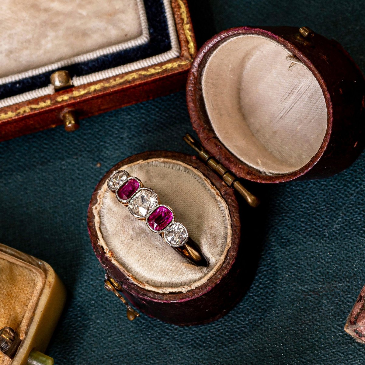 @Loweandsons tweet media