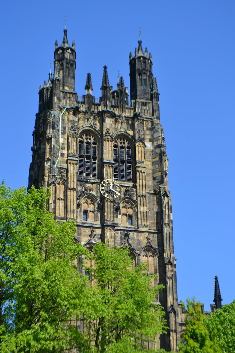 StGilesParishChurch tweet media