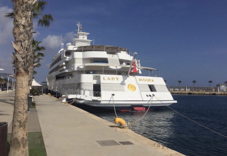 BeckyState's tweet photo. Lady Moura yacht in Alicante today it’s huge. Built in 1990 and worth $250 million it’s the 38th largest super yacht in the world. Stunning ❤️ #ladymoura #yacht #alicantecity #alicantespain #spain https://t.co/9jRLK3hBS3