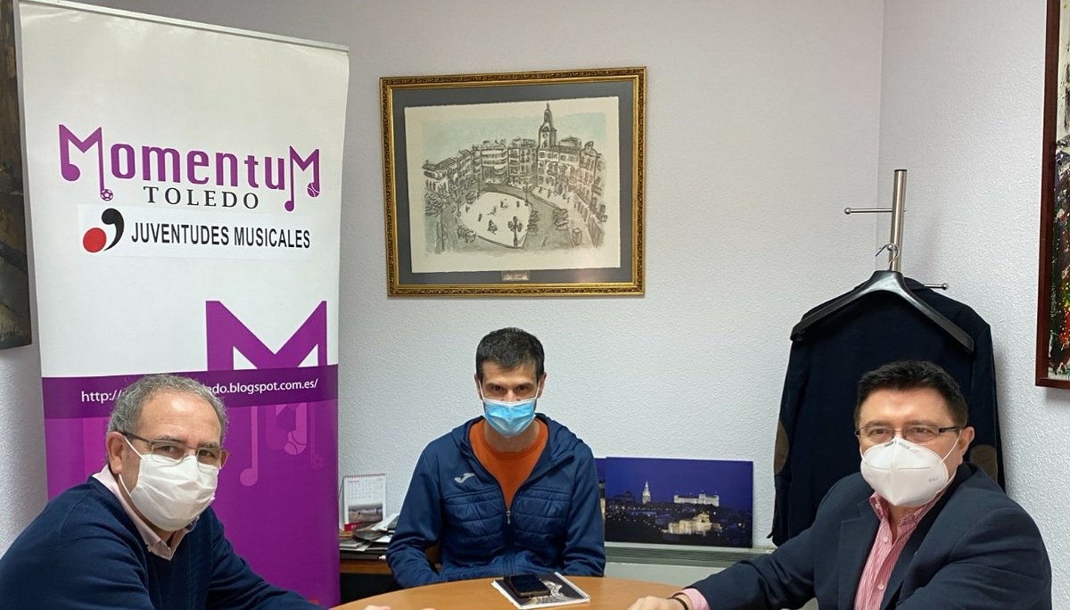 momentum_toledo's tweet photo. #Reunión de #trabajo con la #concejalía @toledocultura #esperamos las #autoridades #sanitarias en #materia de la #COVID19- nos #permitan #continuar #disfrutando de una #cultura #segura tal como ha #venido #siendo en el #último #año https://t.co/EtRc0XGx6X