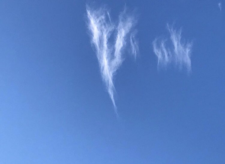 BeckyState's tweet photo. Amazing Sky in Alicante #alicante #spain #sky #clouds https://t.co/vhiAoZySDF