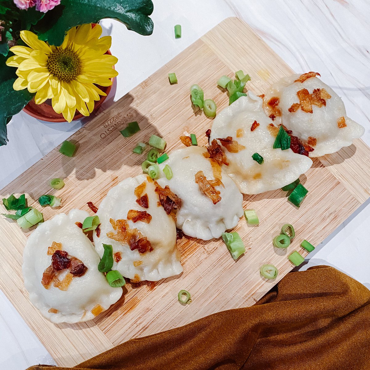 #Pierogi! Or how everyone else is calling them “Polish dumplings”🥟. 
Ada’s favourite are with mushrooms and sauerkraut, and Eric’s favourite are with potatoes and cheese. #londonfoodie #londonfoodblogger
