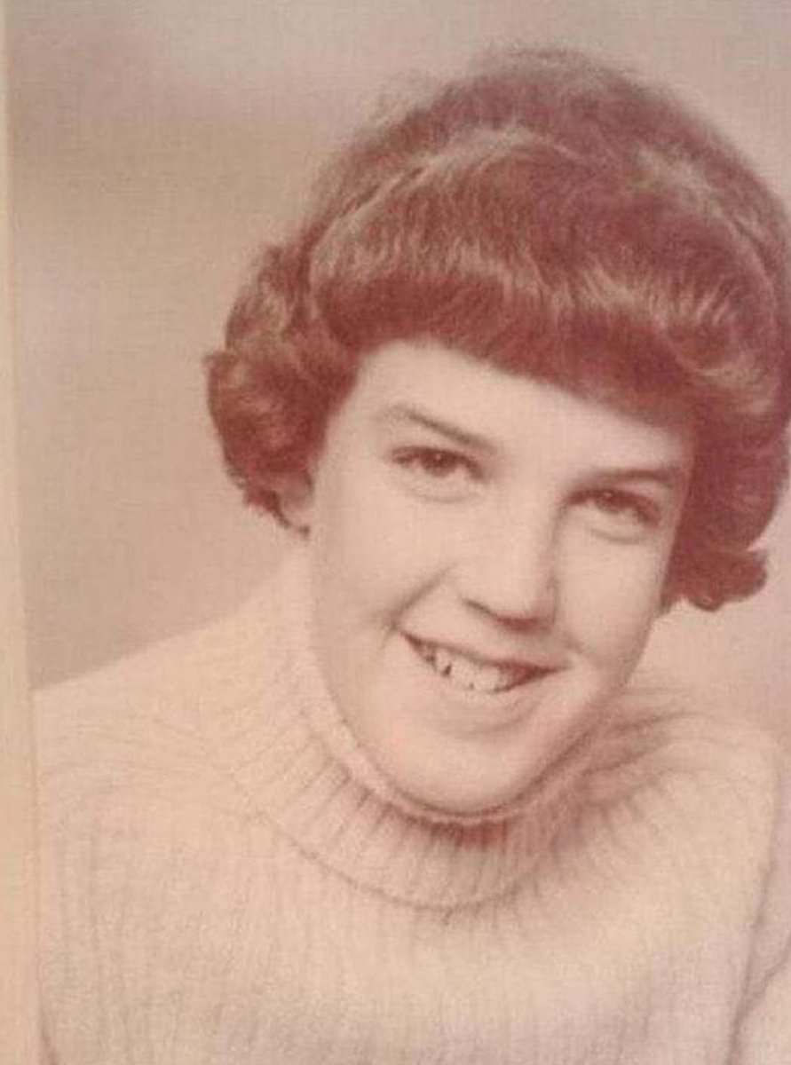 Traceysuxx's tweet photo. Rare photo of @JeremyClarkson from back when he was a lesbian https://t.co/VFessXwZGq