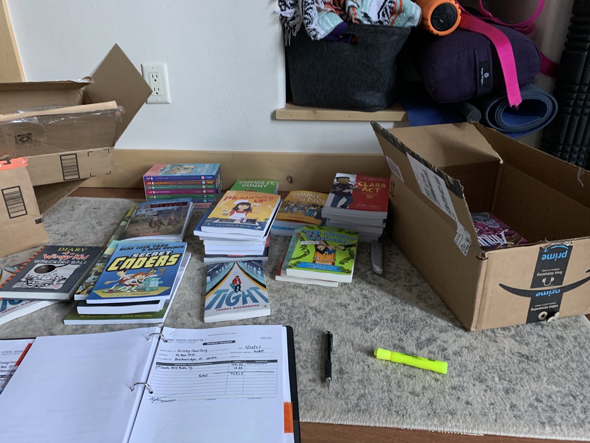 agourlayteach's tweet photo. Books, books, books! I’ve been working on ordering books for our classroom libraries thanks to a generous grant. I LOVE to spread the joy of reading and I can’t wait to get these books into our reader’s hands! #ssdedu #breckel #readersgonnaread https://t.co/01JTiC63I6
