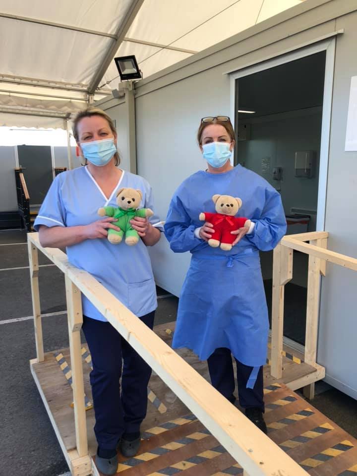 First delivery for <a href="/TLC_Yorkshire/">tlc.york@outlook.com</a> to paediatric COVID 19 test centre @STeesCharity <a href="/JamesCookMTC/">Major Trauma Centre</a> 
Proud to support the #NHS thank you to all who buy our <a href="/TLC_Yorkshire/">tlc.york@outlook.com</a> pens 🖊 supporting TLC
<a href="/Masonic_Charity/">Masonic Charitable Foundation</a> <a href="/UGLE_GrandLodge/">United Grand Lodge of England</a> 
<a href="/YNERCommEngage/">Community Engagement YNER</a> 
Pic Claire and Tracy (Nursing heroes)