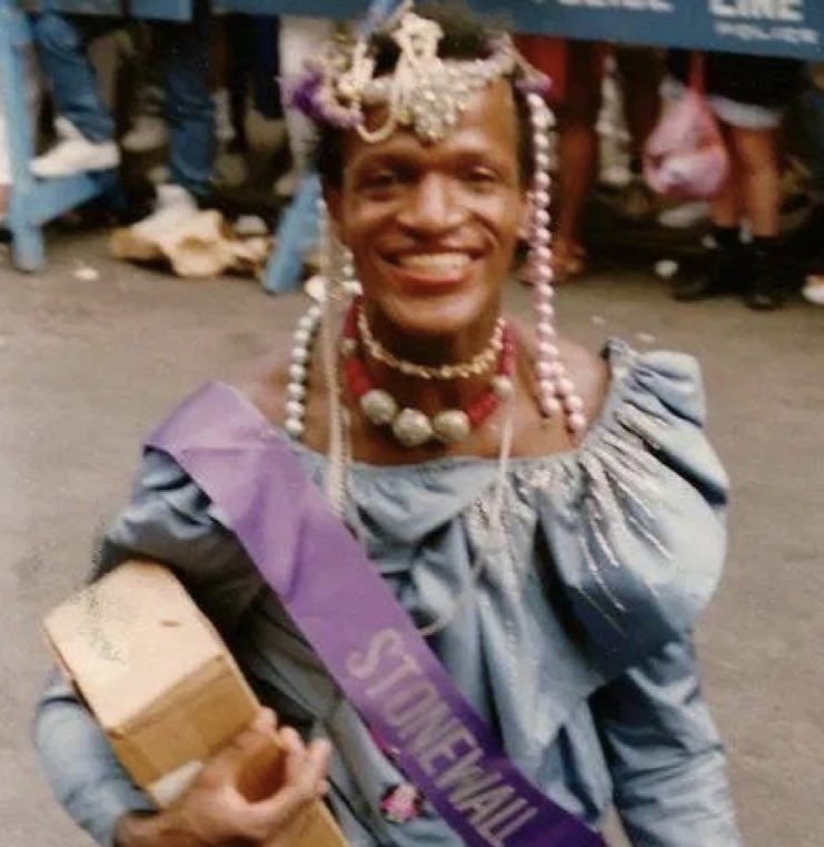 alexiaad__'s tweet photo. the story of Marsha P. Johnson; a thread https://t.co/eVuKYl25Dz