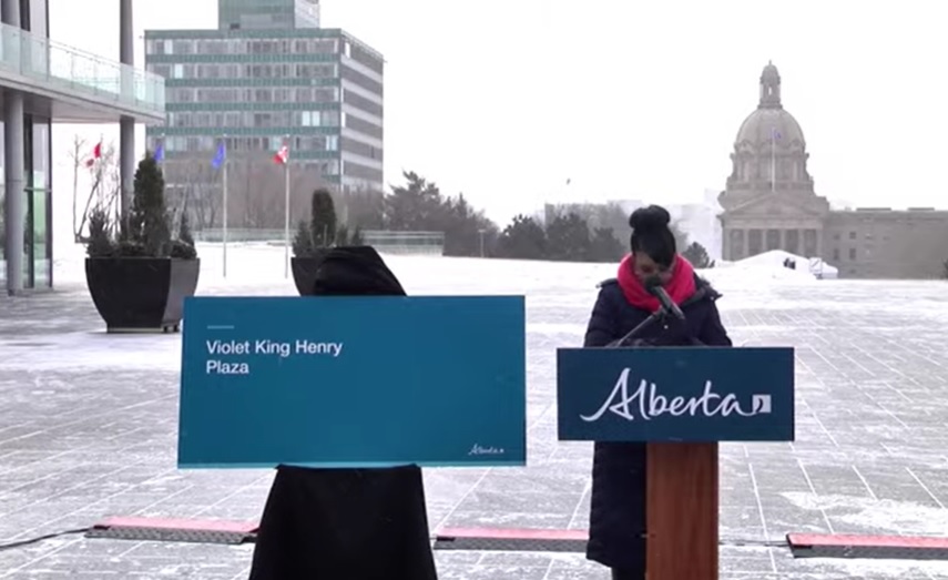 The space outside Edmonton's federal building has been renamed Violet King Henry Plaza, in recognition of her being the first black woman to practice law in Canada. 

#yeg #yyc #ableg