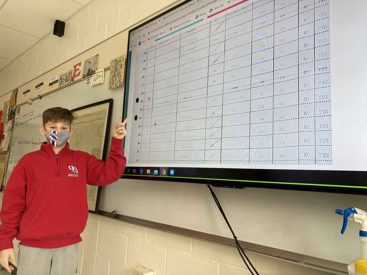 Kicking off our Immigration unit with understanding our roots and finding out when we arrived here. #rootsrundeep #americathestoryofus  <a href="/EllisIsland/">American Family Immigration History Center</a> <a href="/Gilder_Lehrman/">The Gilder Lehrman Institute of American History</a> @SHEG_Stanford <a href="/OAUpdate/">OA Schools</a>