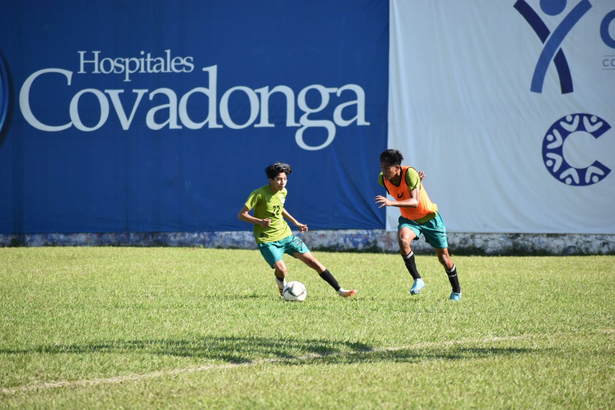Preciosa vista del #volcan #picodeorizaba desde el #estadio #RafaelMurilloVidal 
Estamos listos, para recibir mañana a #TitanesClubAlpha en la jornada 20 de la <a href="/LigaTDP/">Liga TDP</a> 
Sábado,3 de la tarde, sigue la transmisión a través de Facebook Live del @ColegioOnce