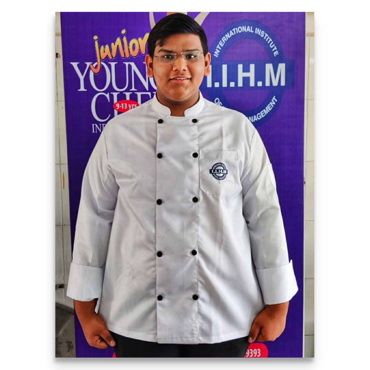 mujamil_syed's tweet photo. Done With Mother sauces 💥💫❣
.
.
.
Food Production Practicals be like ✌🏻🎊
.
.
@BhaswaniRaj @JImmanue @IIHMHyderabad @c_supriyo
@KumarSa71435552
@subornobose.
.
#iihm #iihmhotelschool #iihmhyderabad #iihmrocks #iihmbest3years #foodproductionpractical https://t.co/YMafJ6DvYp