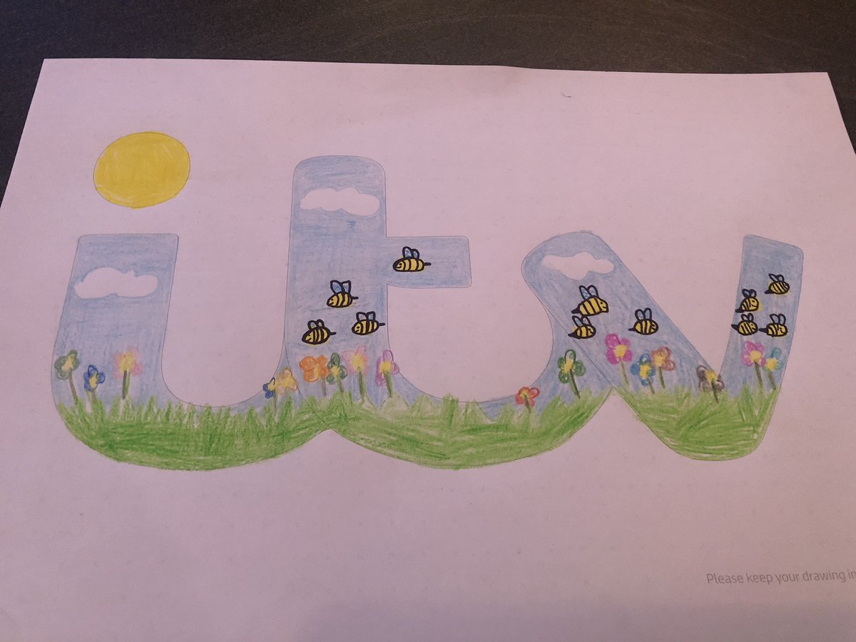 My eldest was pretty buzzin with her creation for #ITVKidsCreate  
🐝❤️ #ITV #kidscreate #art