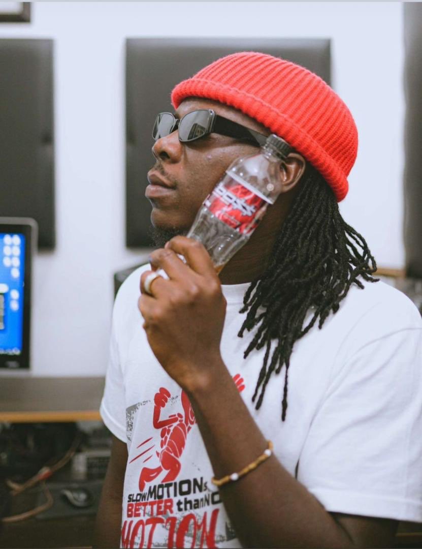 wo_gyimii_no's tweet image. Put Some Respect ✊ On His Name 🚀✊🙏🙏 STONEBWOY 1GAD 
@stonebwoyb