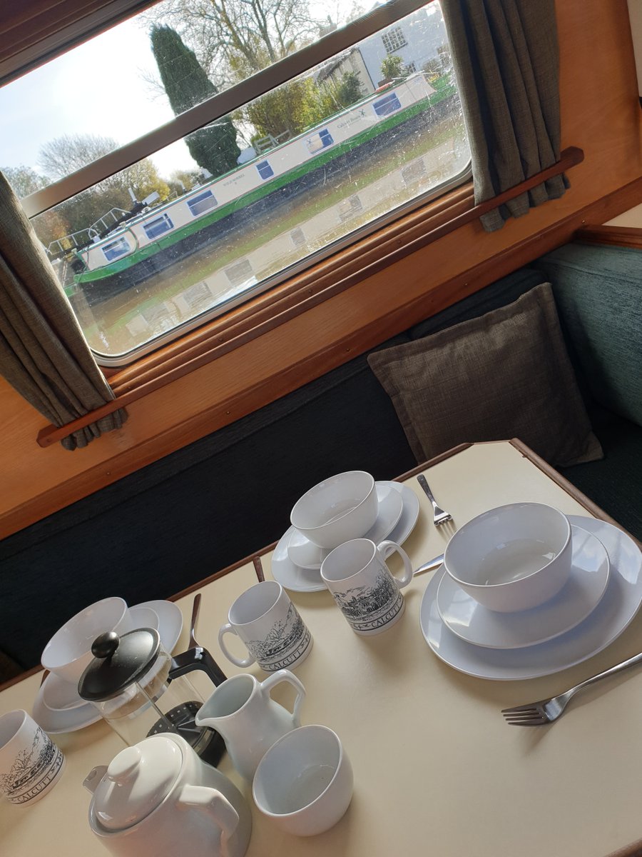 <a href="/CalcuttMarina/">Calcutt Boats Ltd</a> Book your Staycation Narrowboat Holiday now! The Staycation BOOM is here! 
youtube.com/watch?v=hfJaPu…
#Narrowboatholiday #Holidayonwater #familytime #QualityTime #callusdirect #Grandunioncanal #Oxfordcanal #Relaxonwater #Canal #boats #Boatlife #YouTube #relax #Warwick