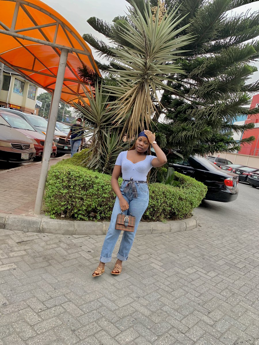 kemi_classy's tweet photo. Two for twitter🤗🥰 https://t.co/3t7YeuD35B