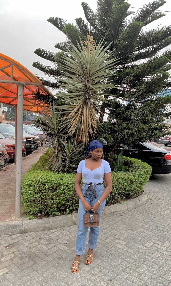 kemi_classy's tweet photo. Two for twitter🤗🥰 https://t.co/3t7YeuD35B